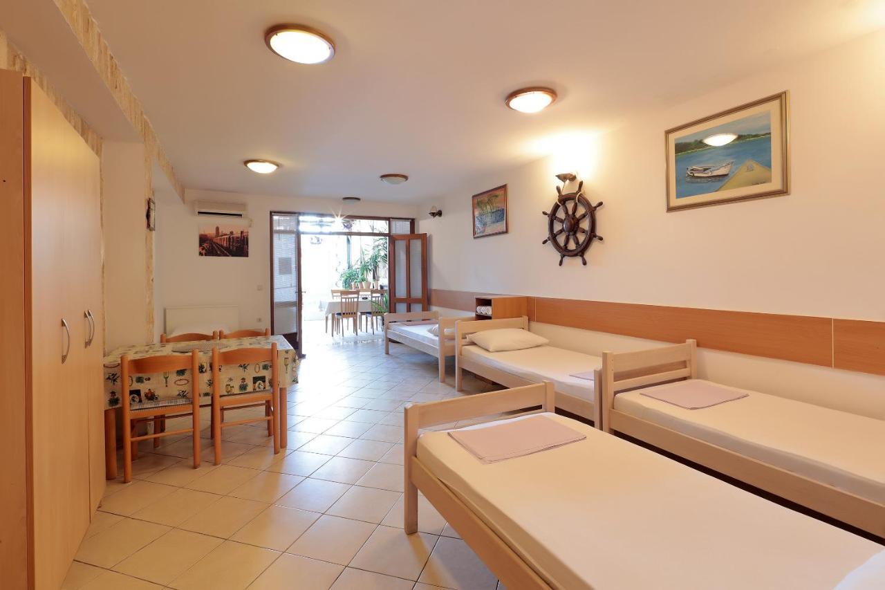 Villa Katarina Novalja Εξωτερικό φωτογραφία